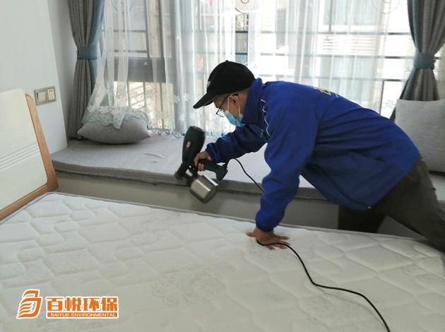 【布藝沙發(fā)甲醛怎么清除】布藝沙發(fā)除甲醛小妙招--佛山百悅環(huán)保 【布藝沙發(fā)甲醛怎么清除】布藝沙發(fā)除甲醛小妙招--佛山百悅環(huán)保